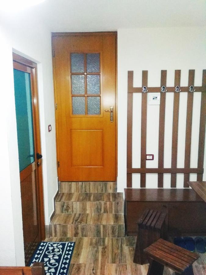 Guesthouse Celo Гирокастра Экстерьер фото